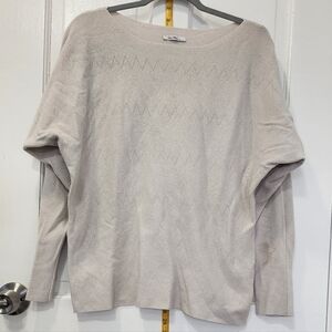 Elegant Cream Women's Sweater